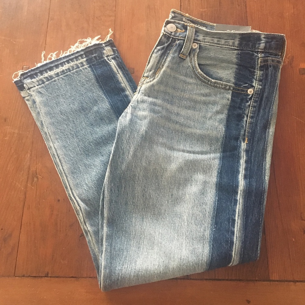 Cropped two-tone boyfriend jeans